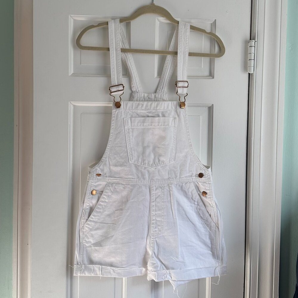 Universal Threads Short White Overalls (0)